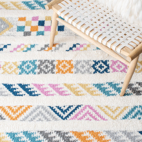 Safavieh Moroccan Fringe Shag Mfg110A Ivory/Blue Rugs.