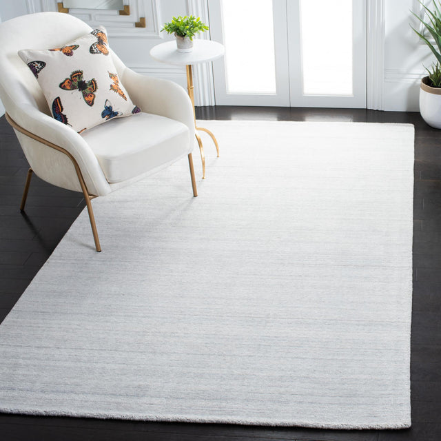 Safavieh Mirage Mir275B Beige Rugs.