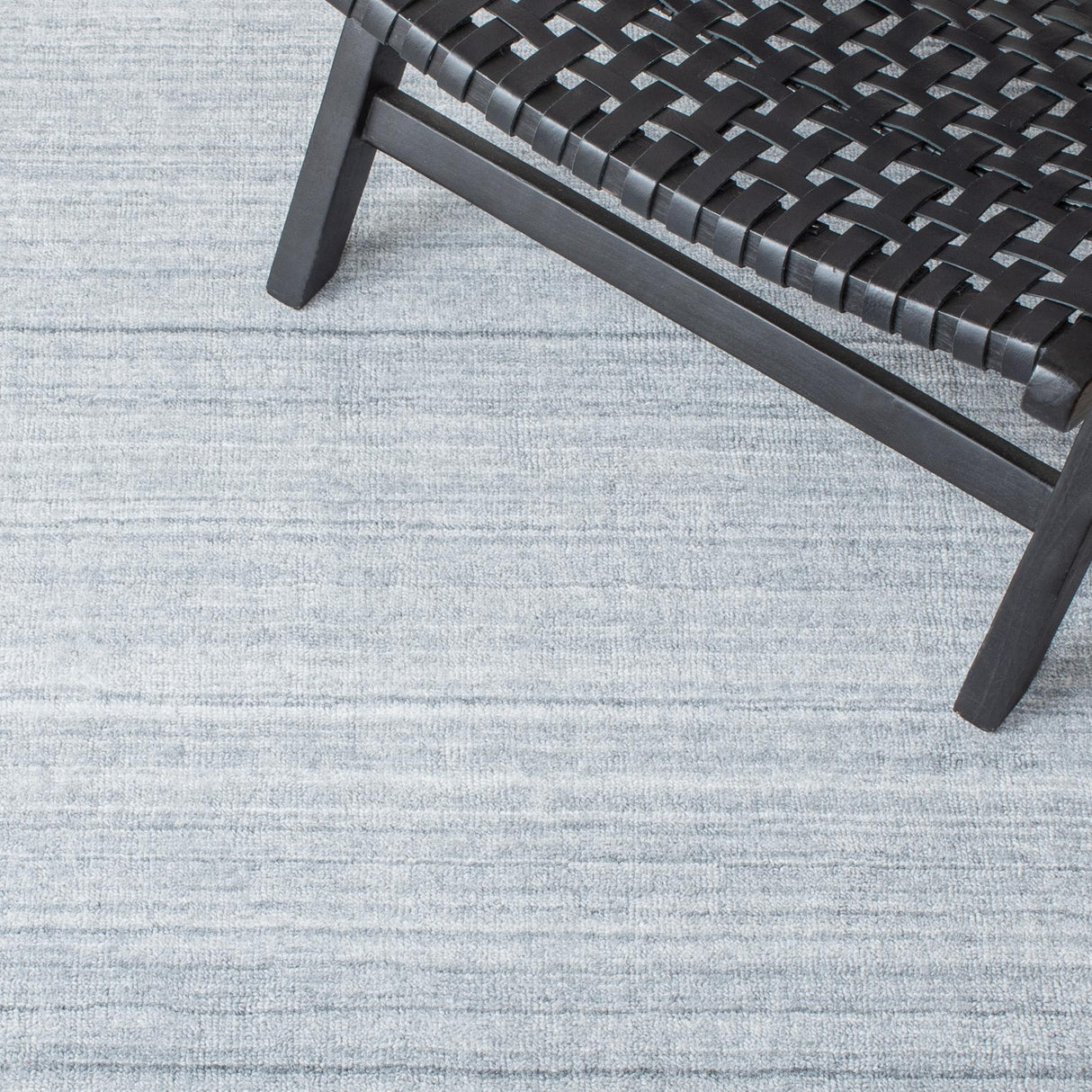 Safavieh Mirage Mir275F Grey Rugs.
