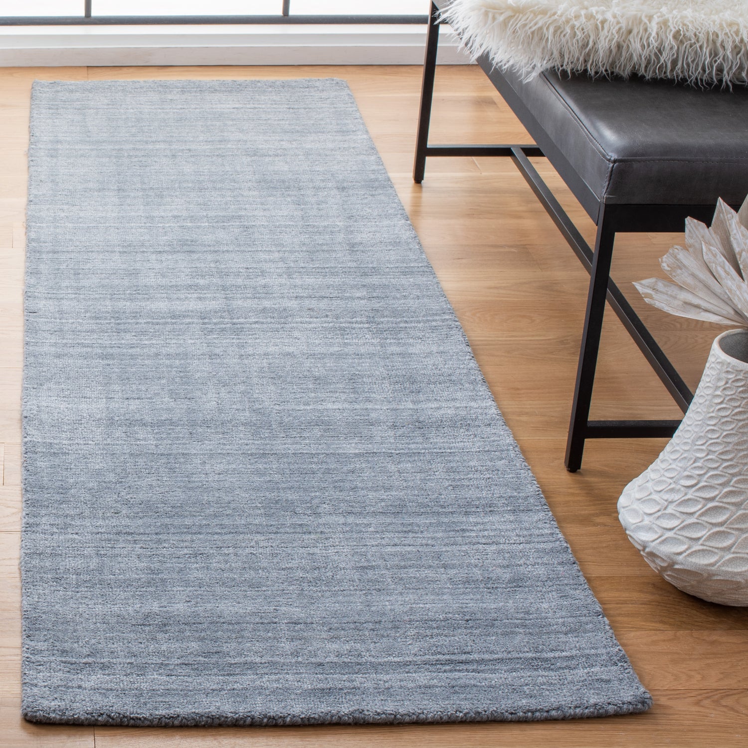 Safavieh Mirage Mir275H Dark Grey Rugs.