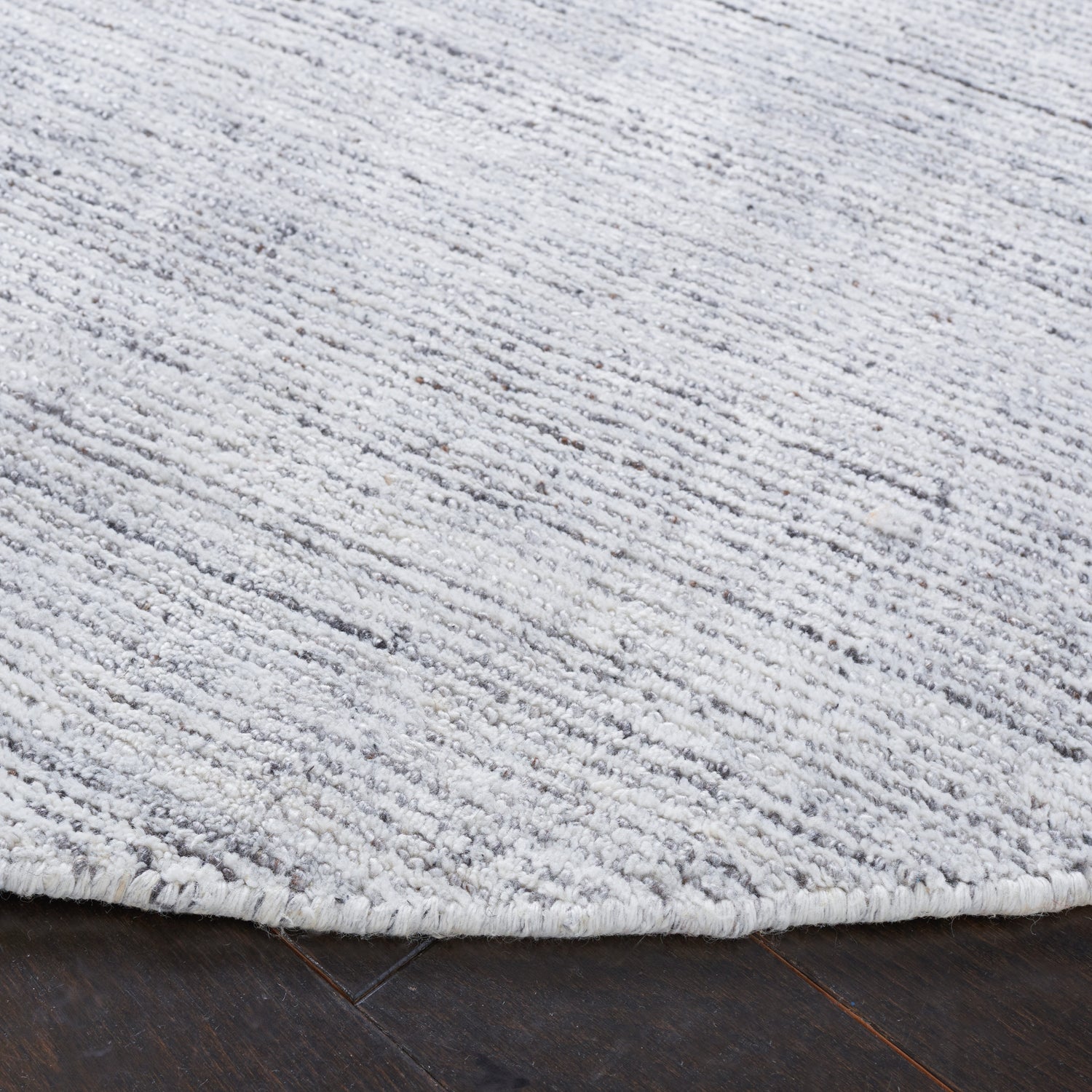 Safavieh Mirage Mir470F Light Grey Rugs.