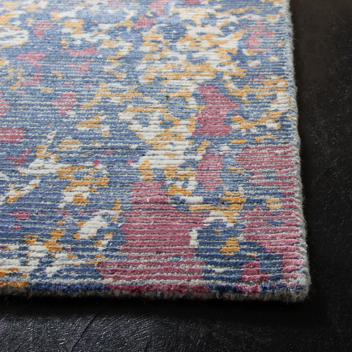 Safavieh Mirage Mir732N Navy/Rust Rugs.
