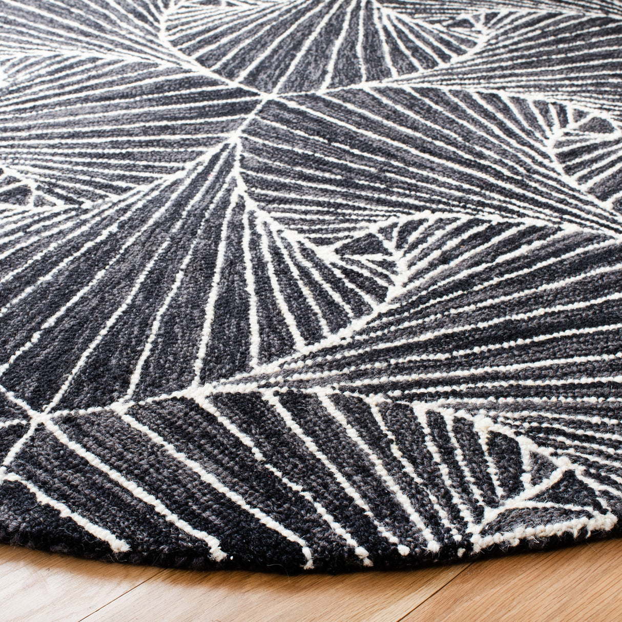 Safavieh Micro-Loop Mlp174H Charcoal/Ivory Rugs.