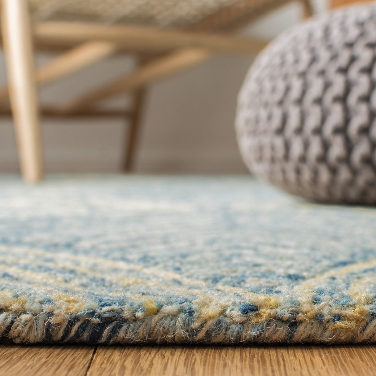 Safavieh Micro-Loop Mlp177M Light Blue/Ivory Rugs.