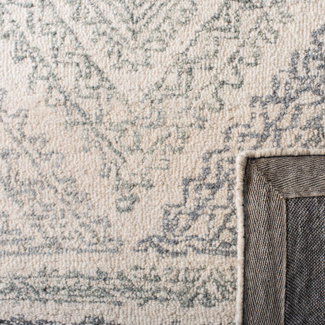 Safavieh Micro-Loop Mlp206A Ivory/Grey Rugs.