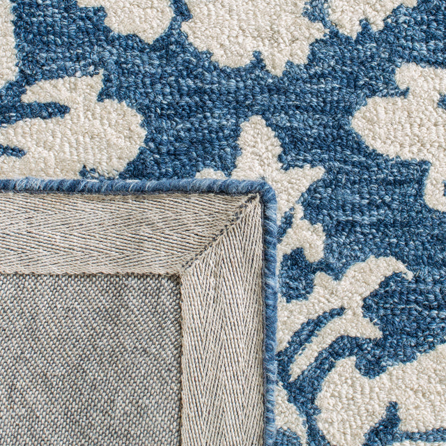 Safavieh Micro-Loop Mlp221M Blue/Ivory Rugs.