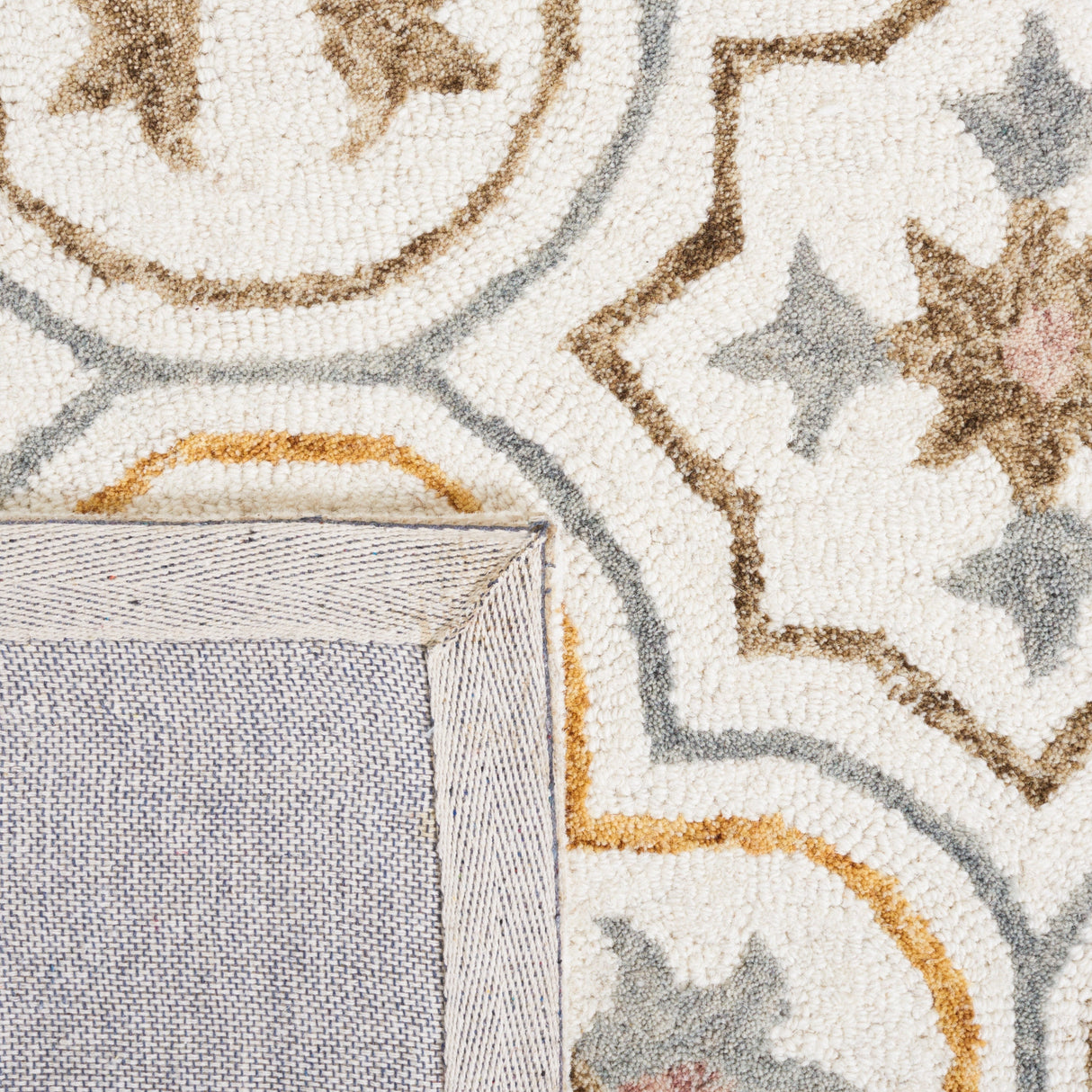 Safavieh Micro Loop Mlp381A Ivory/Grey Rug.