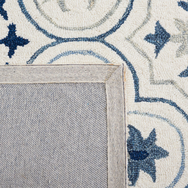 Safavieh Micro Loop Mlp381W Ivory/Sage Rug.