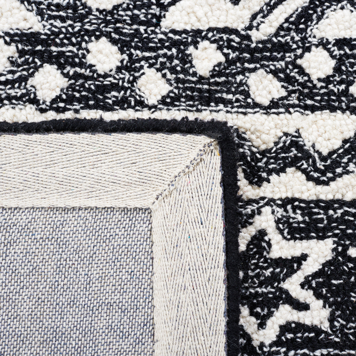 Safavieh Micro Loop Mlp501H Black/Grey Rug.