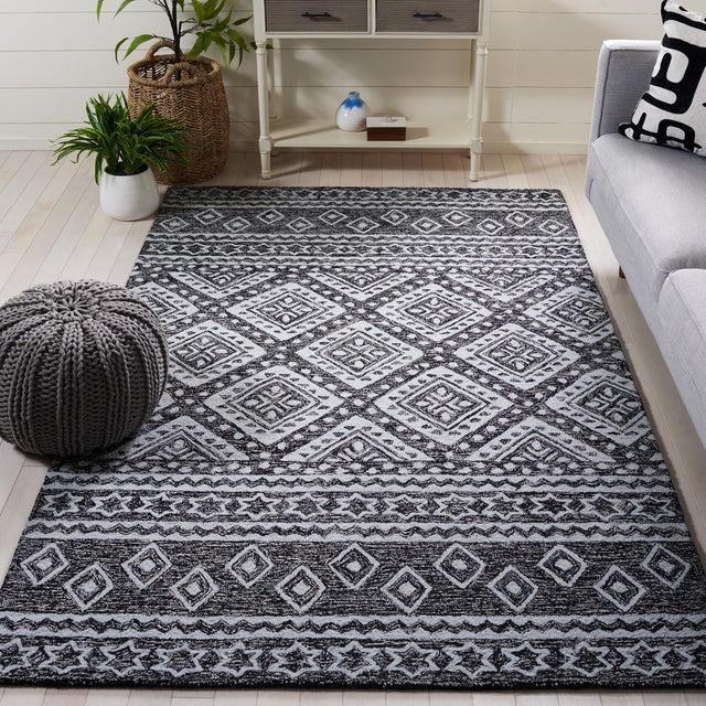 Safavieh Micro Loop Mlp501Z Black/Ivory Rug.