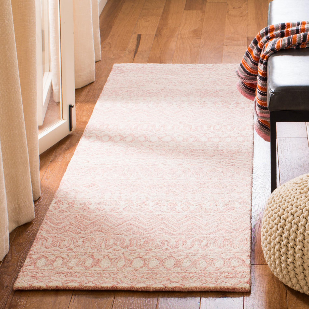Safavieh Micro-Loop Mlp502U Pink/Ivory Rugs.