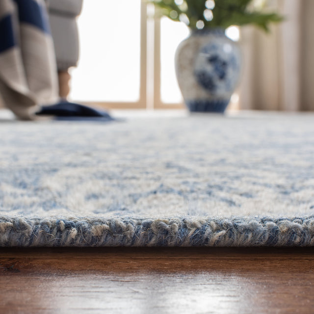 Safavieh Micro Loop Mlp515M Blue/Ivory Rug.