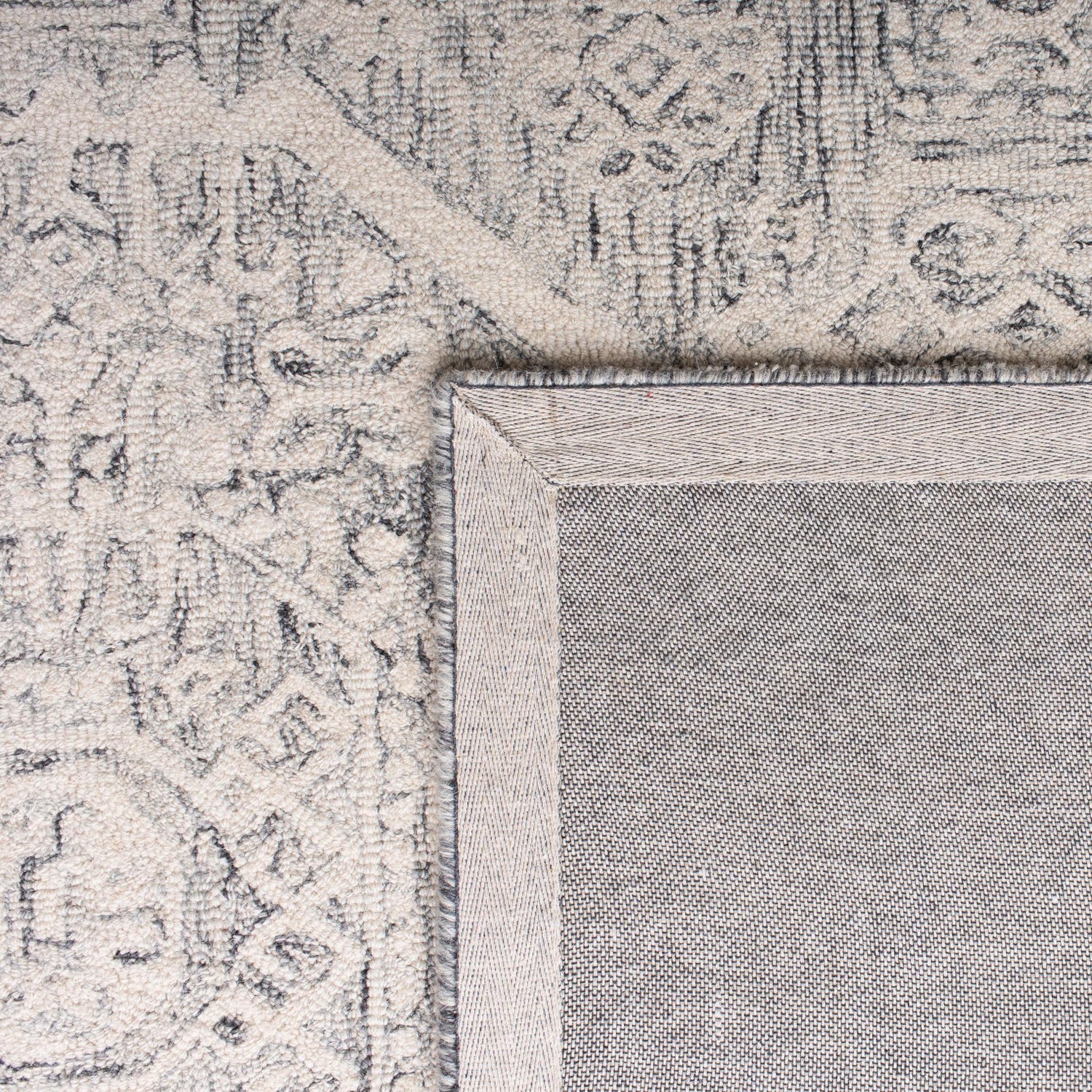 Safavieh Micro-Loop Mlp524H Charcoal/Ivory Rugs.