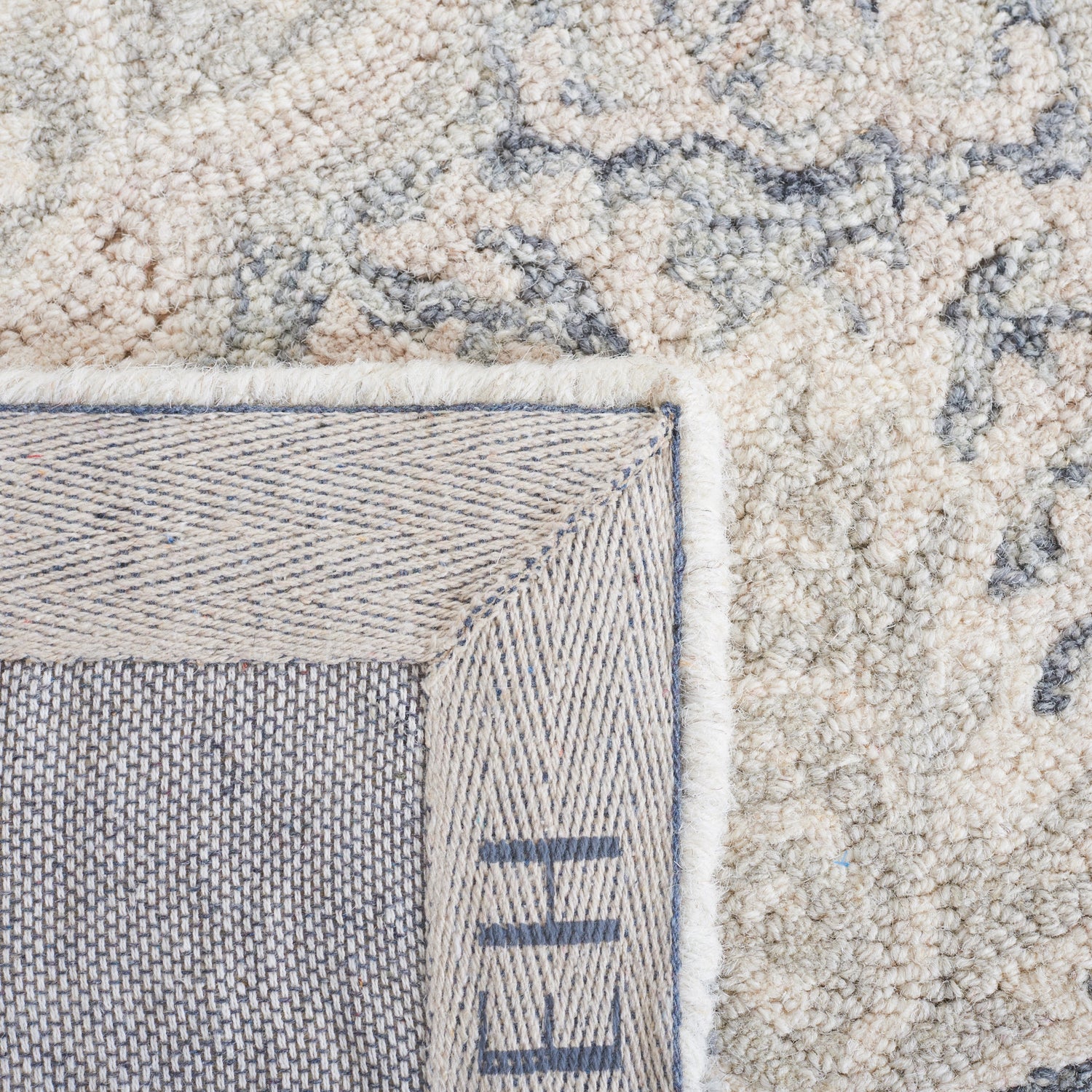 Safavieh Micro-Loop Mlp539H Charcoal/Ivory Rugs.