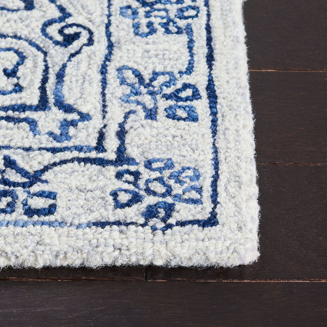 Safavieh Micro-Loop Mlp614A Ivory/Blue Rugs.