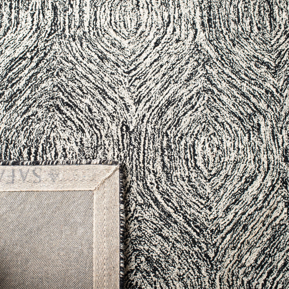 Safavieh Micro-Loop Mlp615Z Black/Ivory Rugs.