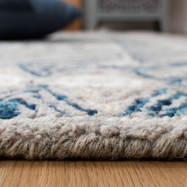 Safavieh Micro Loop Mlp639A Ivory/Blue Rug.