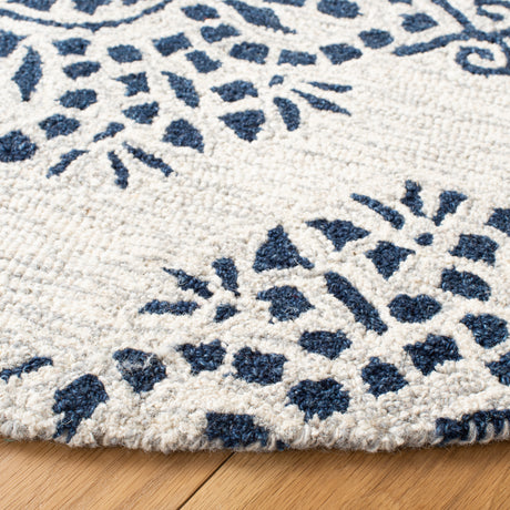 Safavieh Micro-Loop Mlp647A Ivory/Blue Rugs.