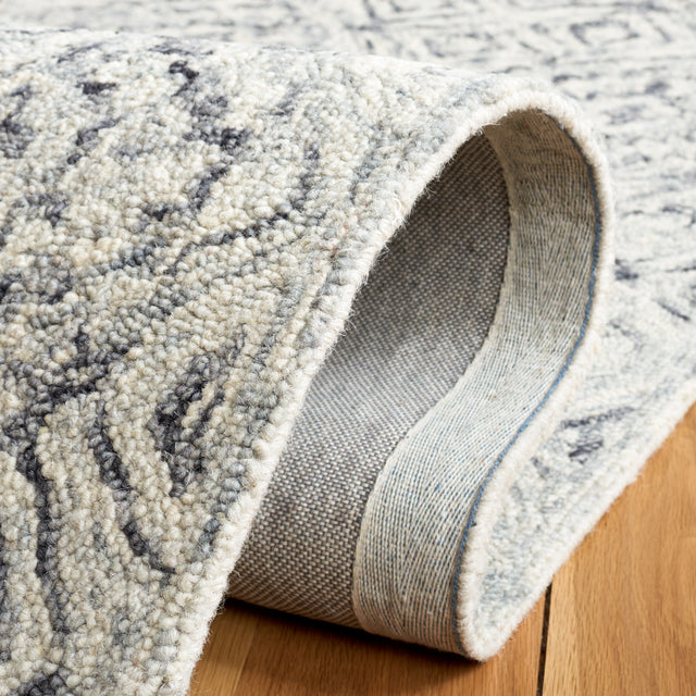 Safavieh Micro Loop Mlp776F Grey/Beige Rug.