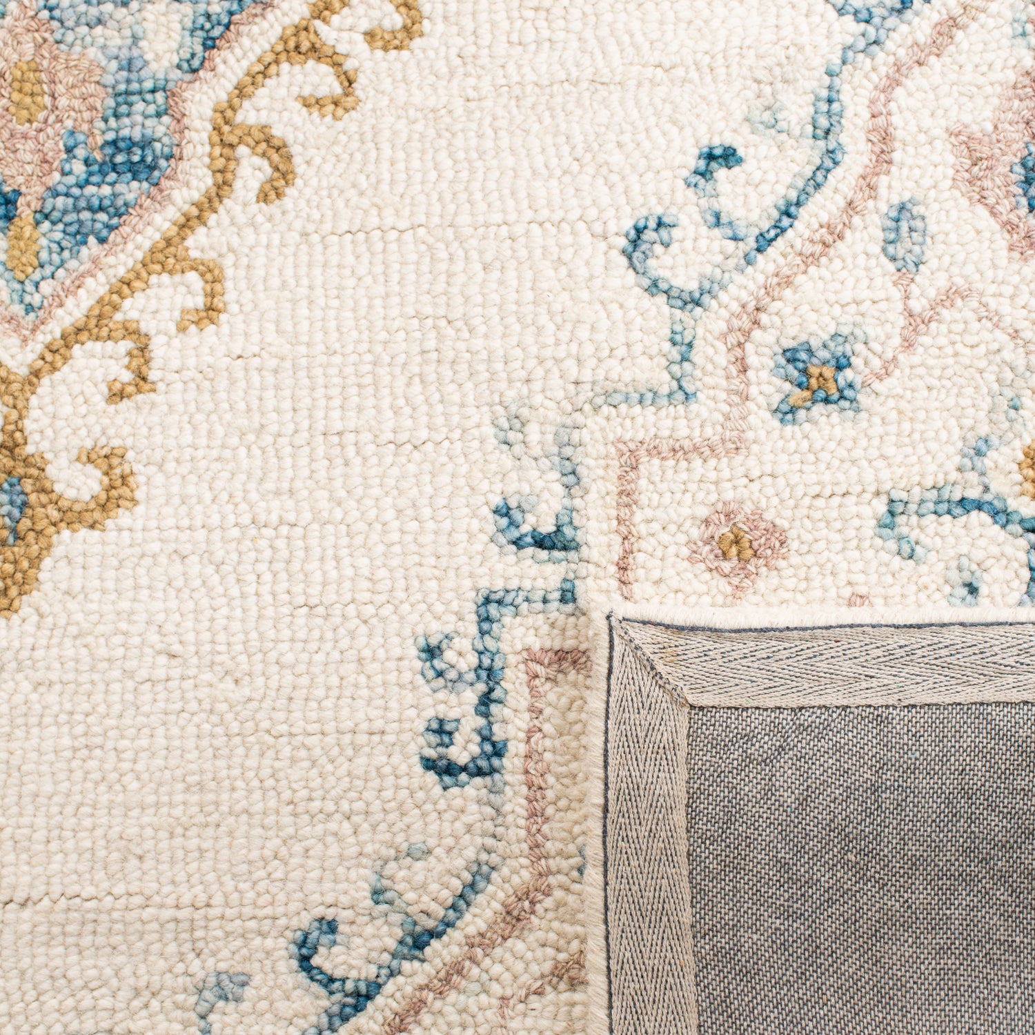 Safavieh Micro-Loop Mlp953A Ivory/Blue Rugs.