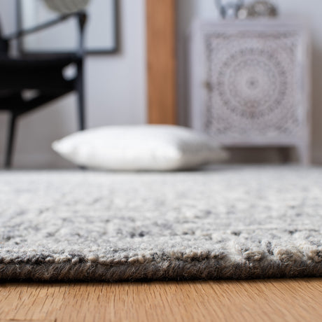 Safavieh Micro-Loop Mlp976F Grey Rugs.