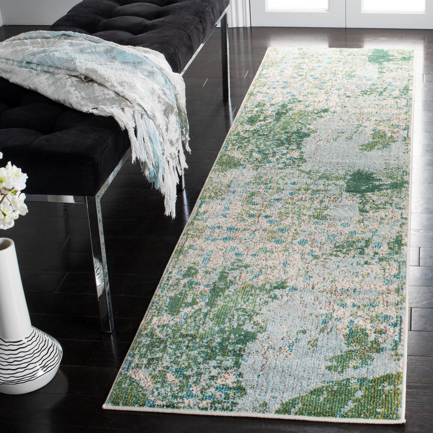 Safavieh Monaco Mnc219X Green/Turquoise Rugs.