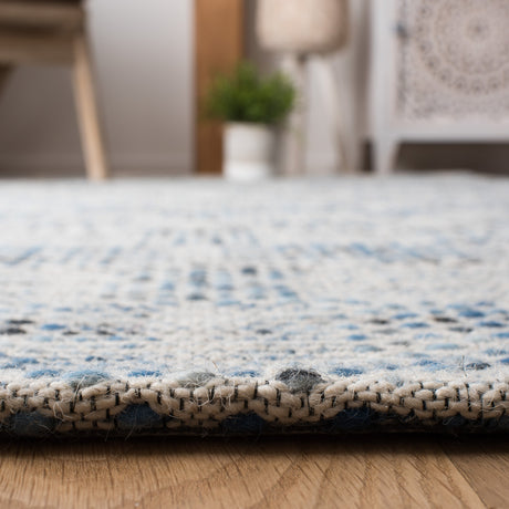 Safavieh Marbella Mrb157N Navy/Beige Rugs.