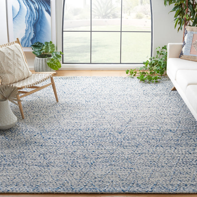 Safavieh Marbella Mrb302M Blue/Ivory Rug.