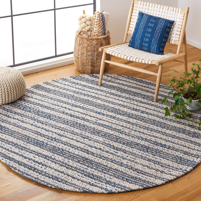 Safavieh Marbella Mrb305A Ivory/Grey Rug.