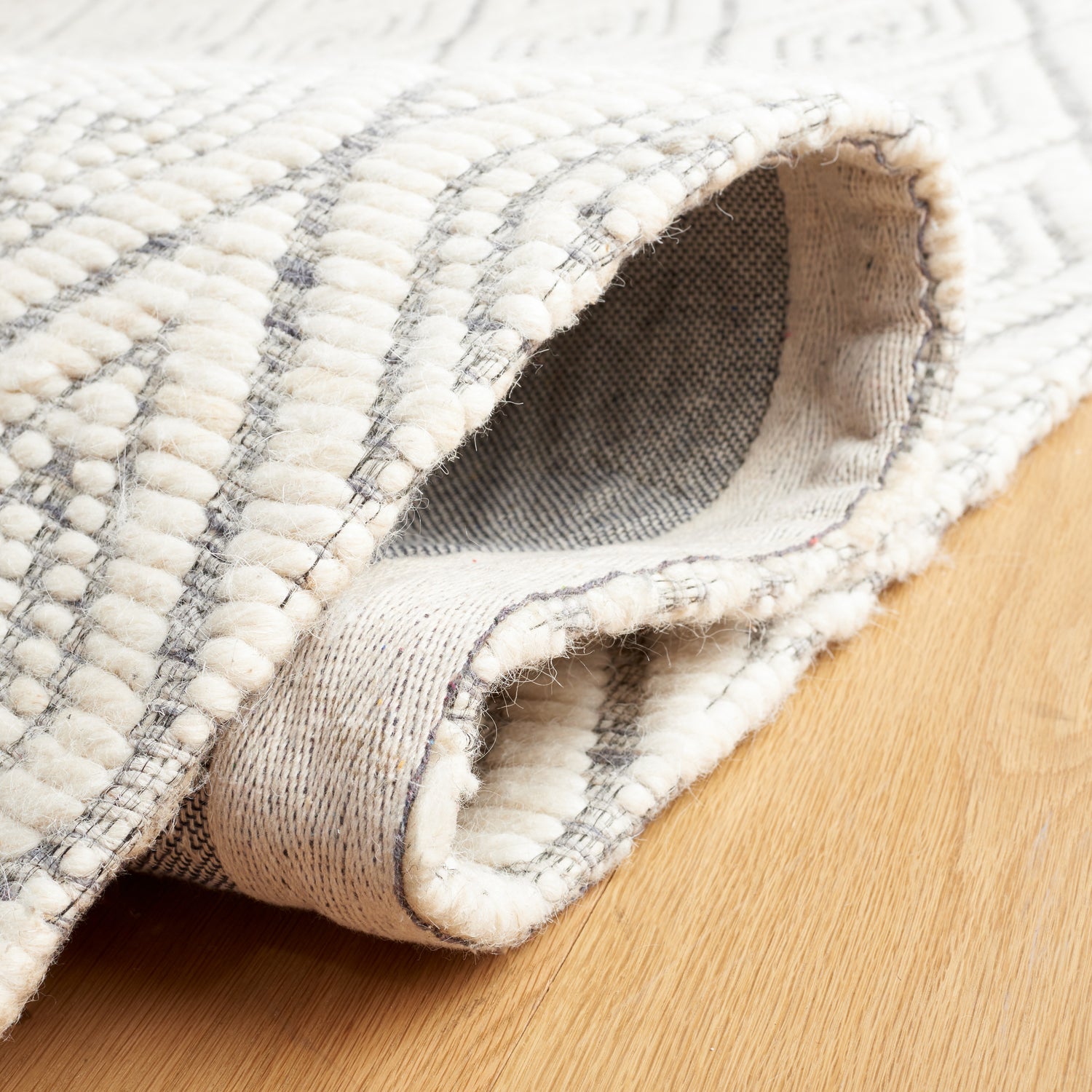 Safavieh Marbella Mrb308F Grey/Ivory Rugs.