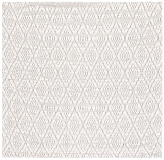 Safavieh Marbella Mrb308L Light Blue/Ivory Rug.