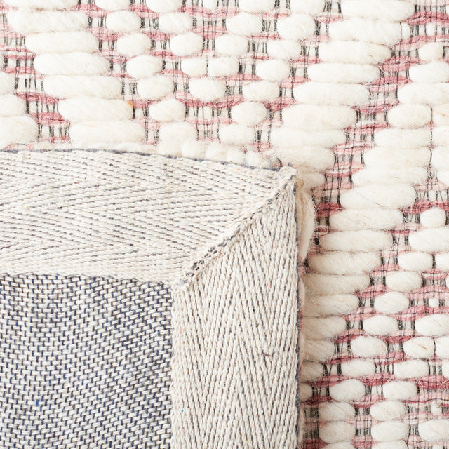 Safavieh Marbella Mrb308U Dark Pink/Ivory Rug.