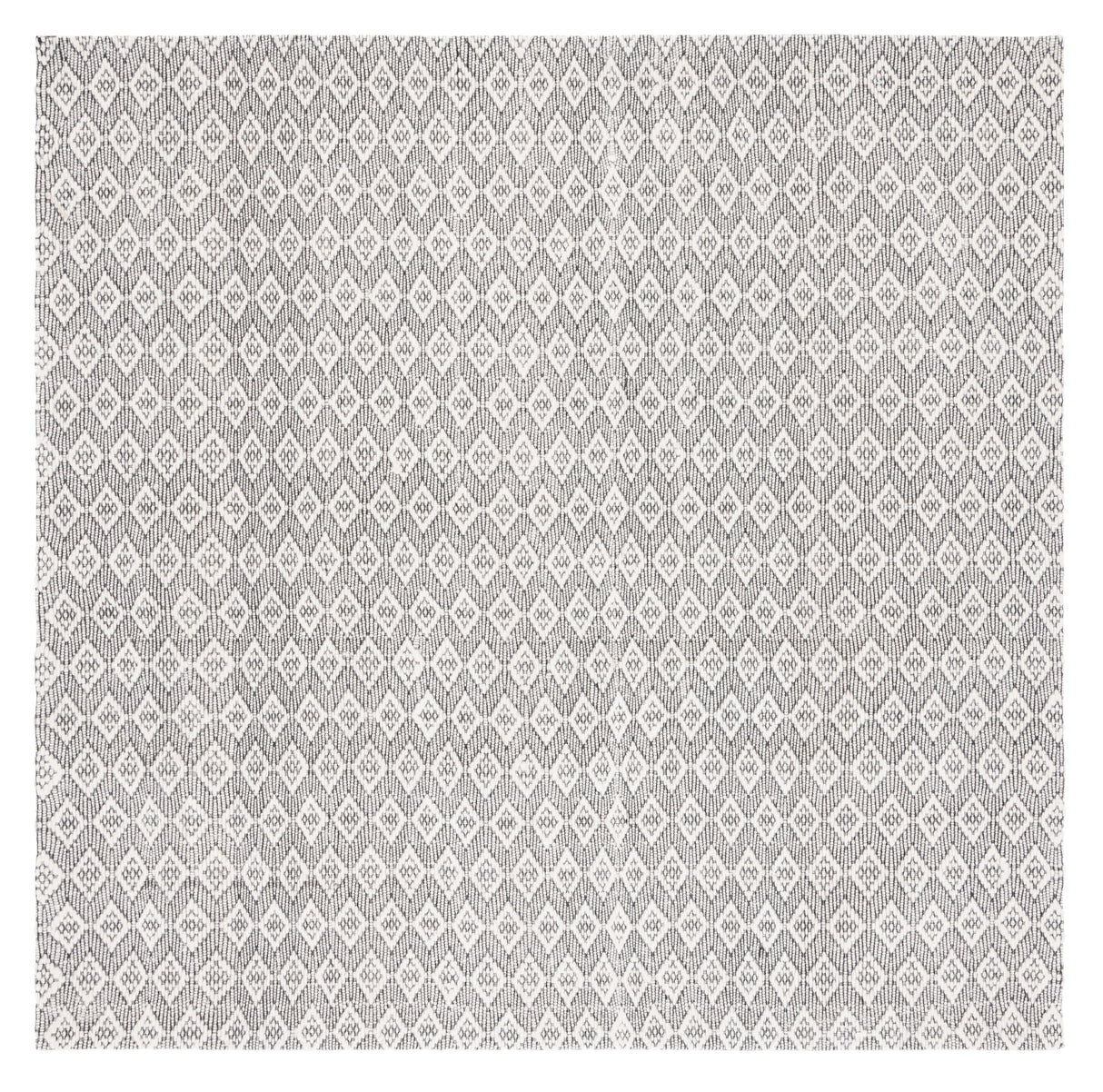 Safavieh Marbella Mrb310A Ivory/Black Rug.