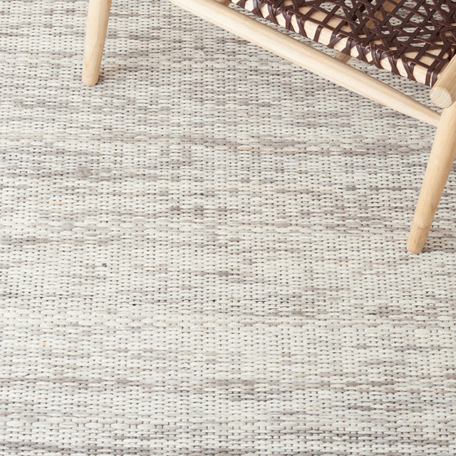 Safavieh Marbella Mrb311F Grey/Beige Rug.