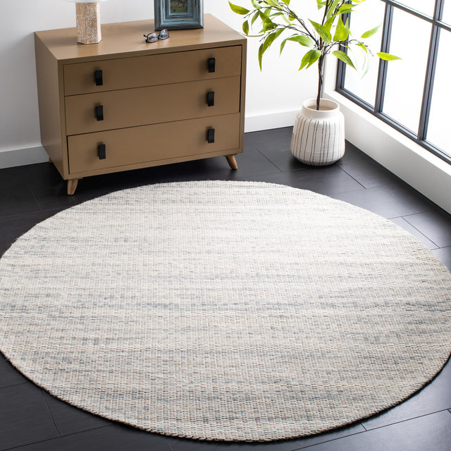 Safavieh Marbella Mrb311G Light Grey Rug.