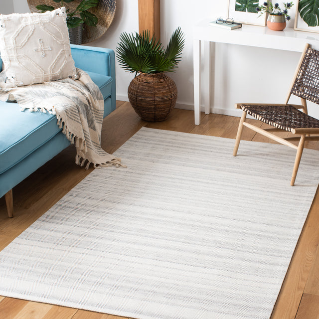 Safavieh Marbella Mrb313F Grey/Ivory Rug.