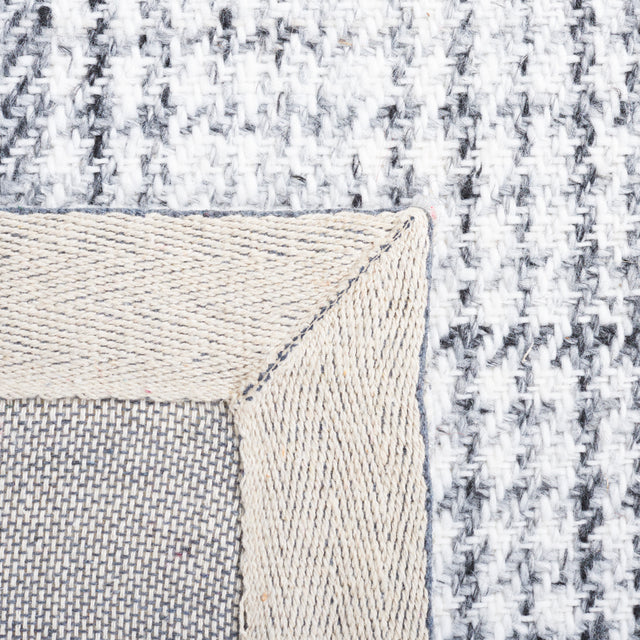 Safavieh Marbella Mrb315F Grey/Ivory Rug.