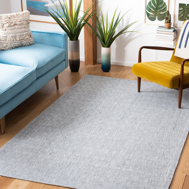 Safavieh Marbella Mrb316H Dark Grey/Ivory Rug.