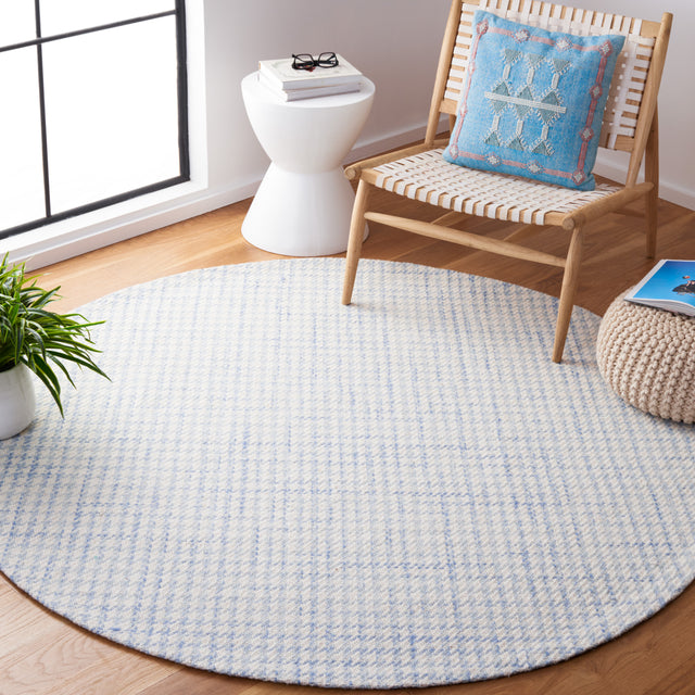 Safavieh Marbella Mrb319M Blue/Ivory Rug.