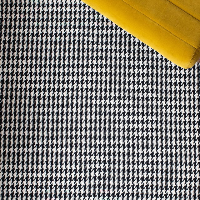 Safavieh Marbella Mrb319Z Black/Ivory Rug.