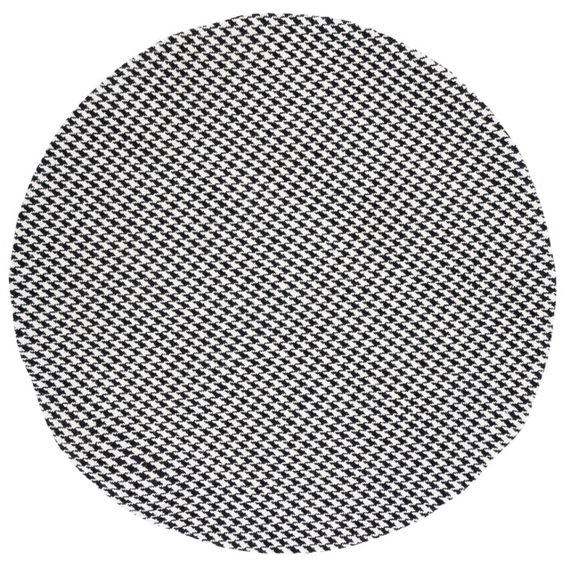 Safavieh Marbella Mrb319Z Black/Ivory Rug.