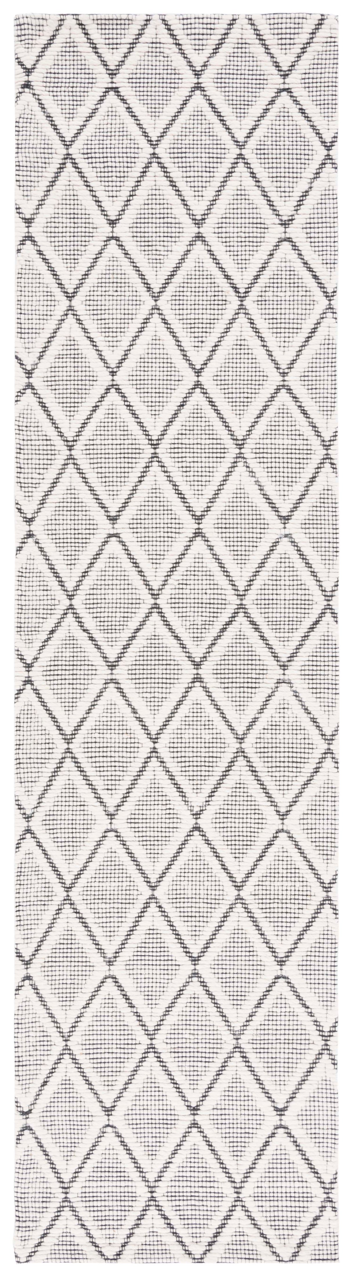 Safavieh Marbella Mrb321A Ivory/Black Rug.
