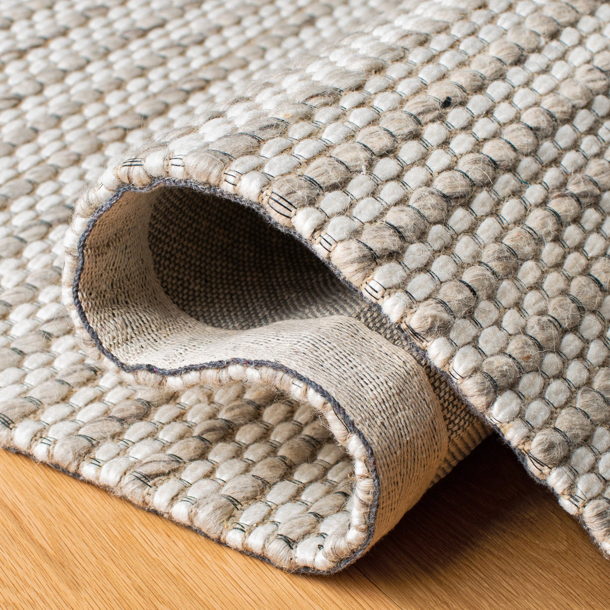 Safavieh Marbella Mrb392T Light Brown/Ivory Rugs.