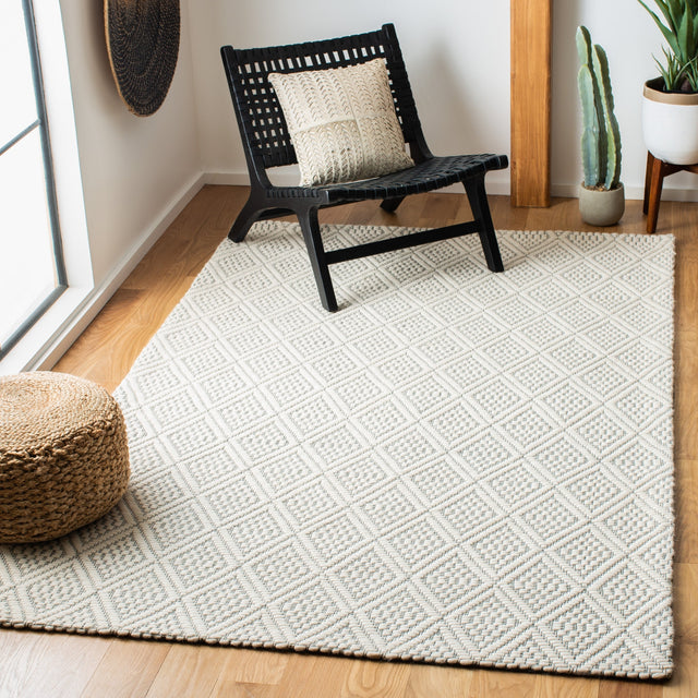 Safavieh Marbella Mrb394A Ivory Rugs.