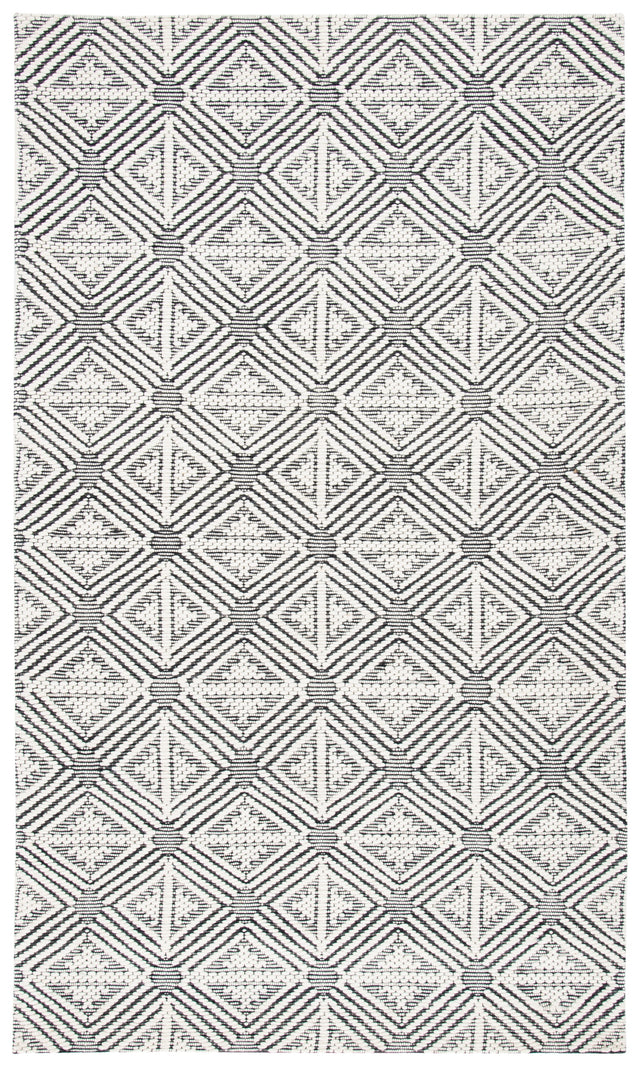Safavieh Marbella Mrb451A Ivory/Black Rug.