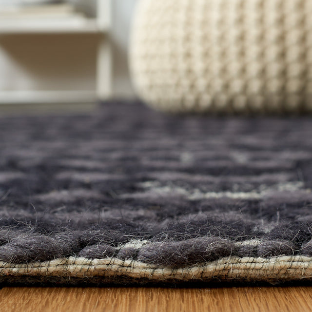 Safavieh Marbella Mrb451Z Black/Ivory Rug.