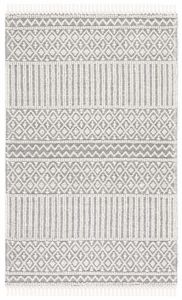 Safavieh Marbella Mrb476A Ivory/Black Rug.