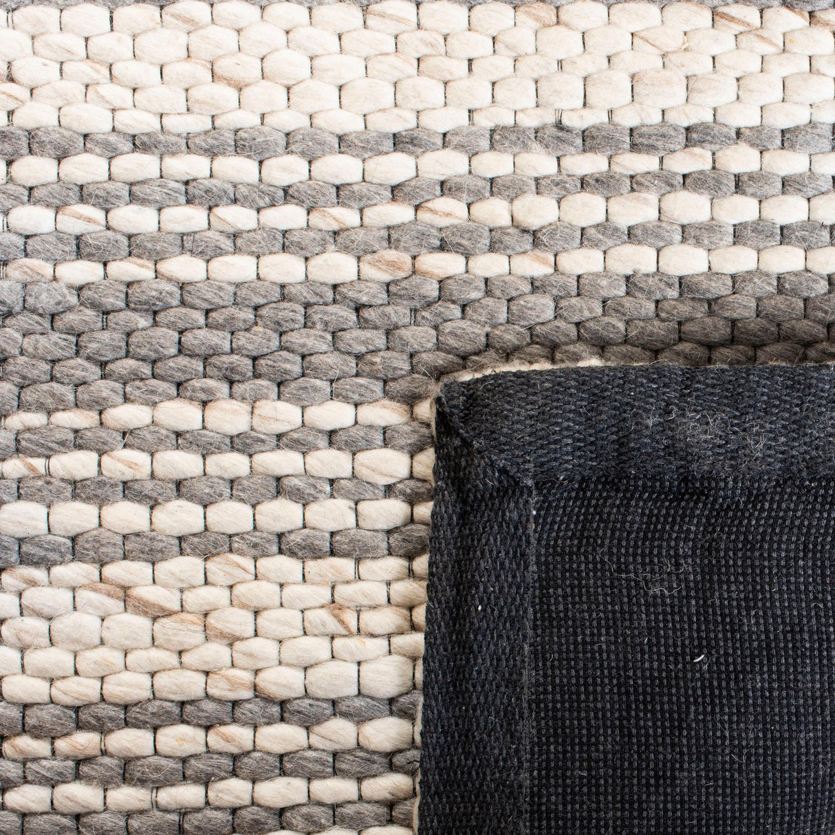 Safavieh Marbella Mrb522F Grey/Taupe Rugs.