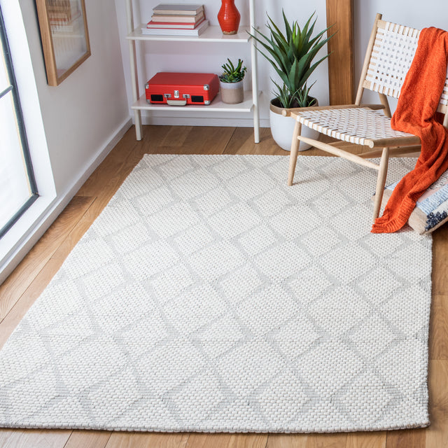 Safavieh Marbella Mrb551A Ivory Rugs.