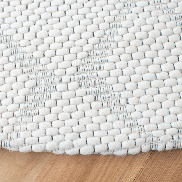 Safavieh Marbella Mrb551A Ivory Rugs.